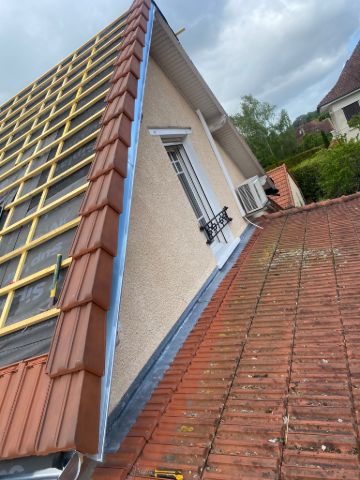 efuihzehu à Bourg-la-Reine dans les Haut-de-Seine 92